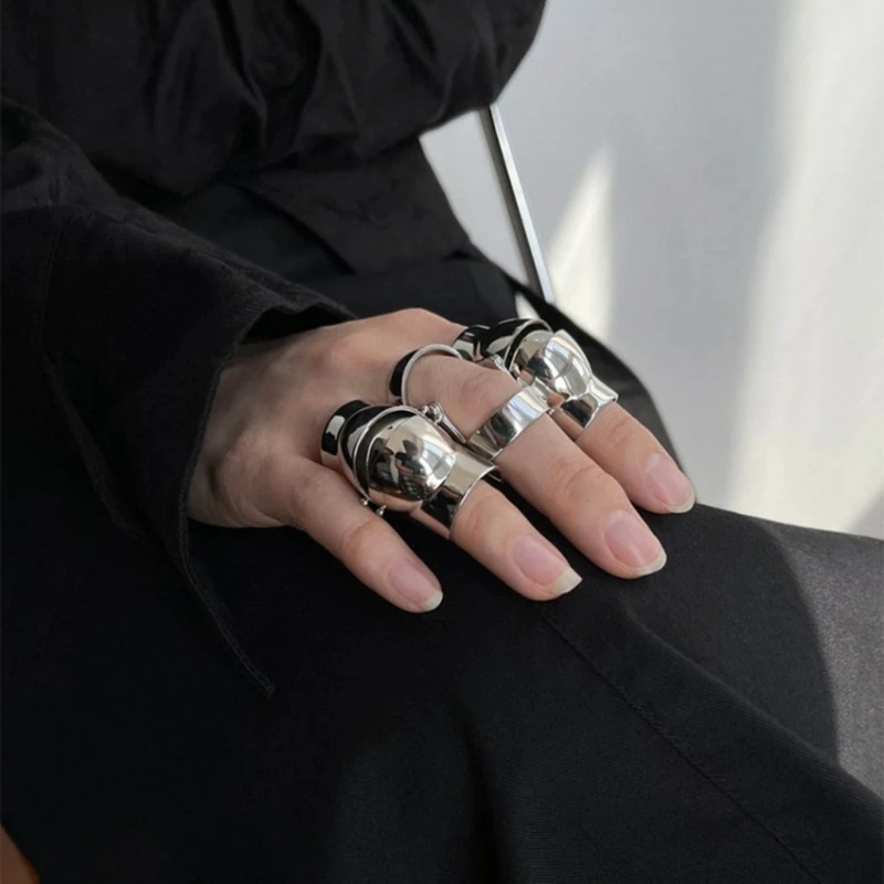 Men Knuckles Hollow Ring Punk Rock Gothic Hinge Activity Ring Halloween Role-playing Clothing Accessories Jewelry Dropship