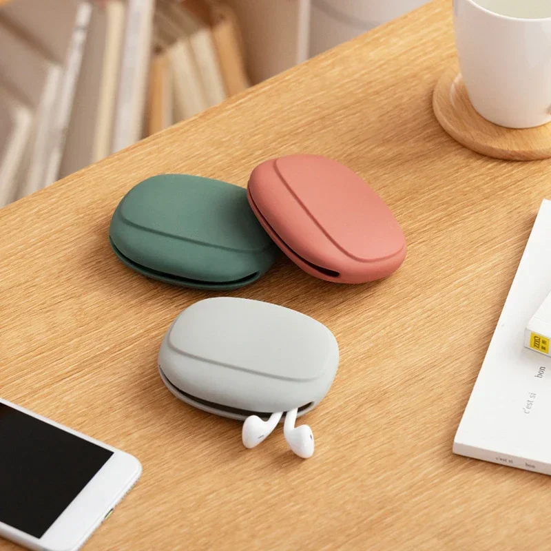 2 PCs Silicone Earphone Data Cable Storage Box Mini Key Box Lipstick Mini Storage Bag Green Light Gray Red image 2