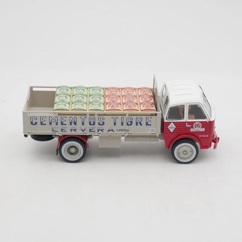 Ixo 1:43 Truck Pegaso 1031 CEMENTOS TIGRE Diecast Car Model Metal Toy Vehicle