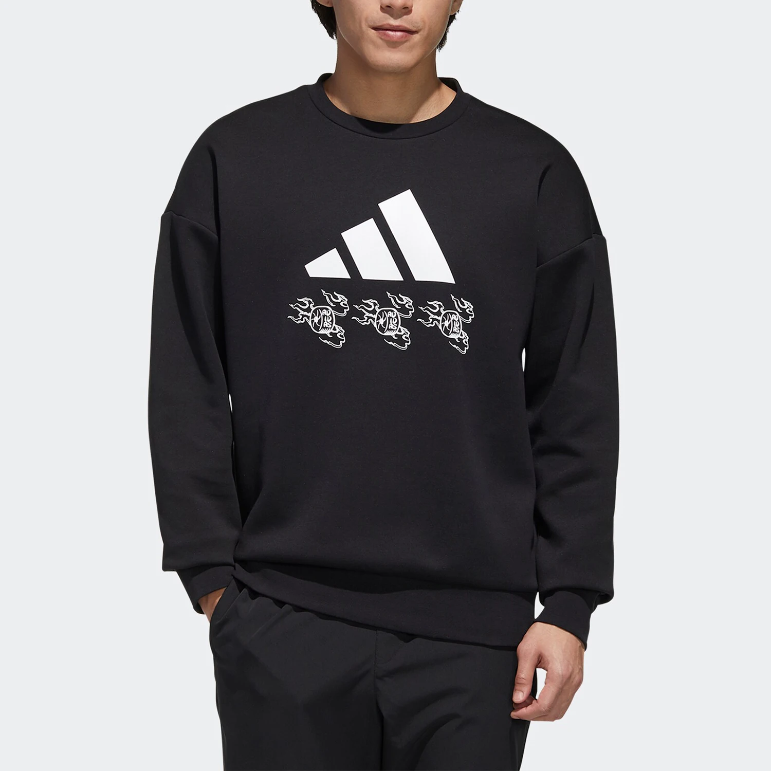 

Официальная мужская спортивная одежда Adidas Authentic UB GFX BOS с круглым вырезом и принтом GM4446