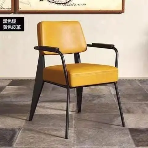 Fotel żelazny z wyściółką skórzaną: nowoczesna elegancja, wszechstronne siedzenie do domu, kawiarni i negocjacji