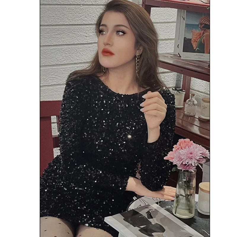 Abito da festa da ballo da donna Primavera 2026 Nuova moda Paillettes Abito elegante da donna a maniche lunghe Chic per il tempo libero Vacanza Abiti per giovani