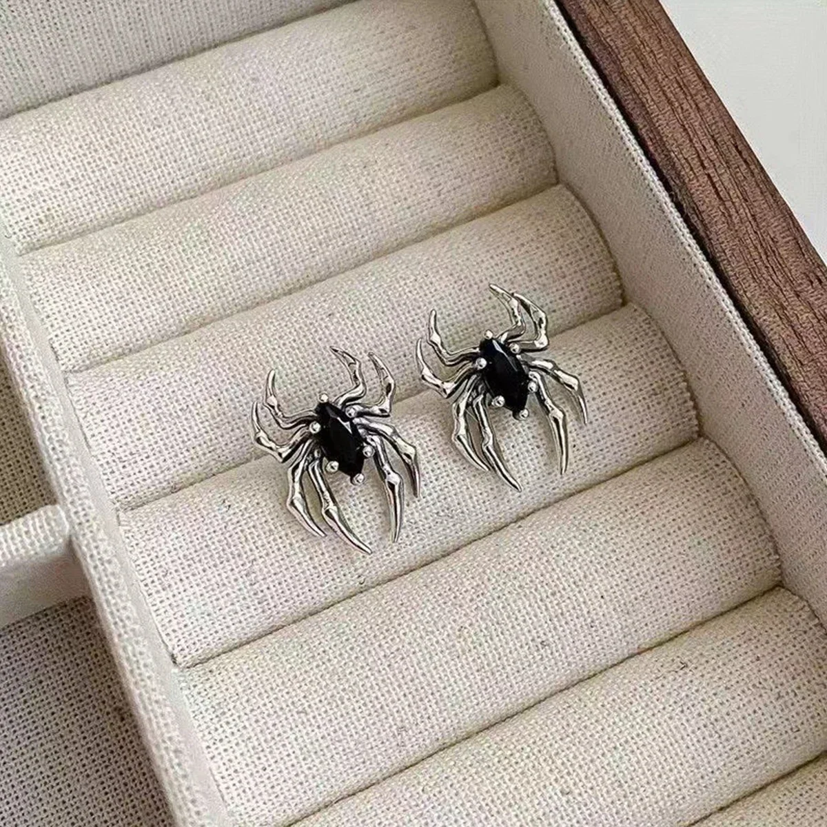 Punk Stainless Steel Spiders Stud Earrings Black Earrings for Men and Women Vintage Hip Hop Rock Piercing Ear Jewelry image 3