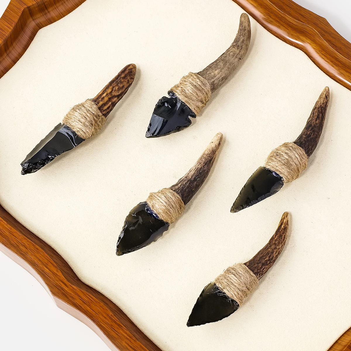 1pc Hand Knapped Obsidian Blade Antler Handle, Primitive Tribal Craft Decor, Altar Display Prop Collectible Ornament