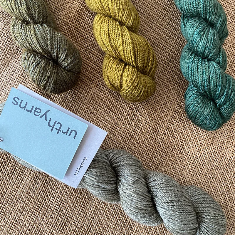 1 piece 50g Urth yarns 16 Fingering 100% Extrafine Superwash Merino Fingering Weight Yarn
