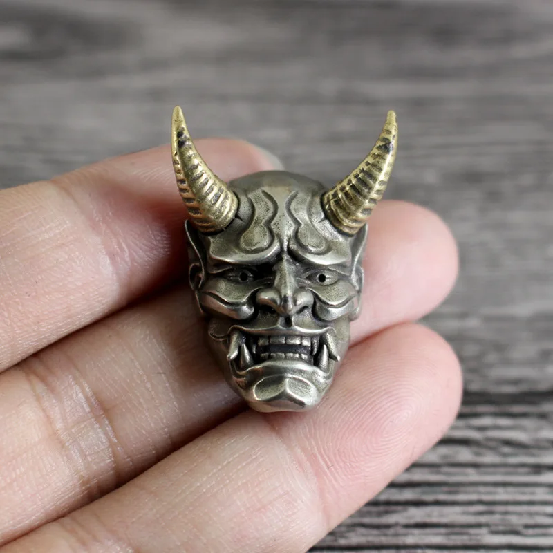 White1pcs Copper Face Brass Horn Devil's Fortune Cloth Buckle Brass Handmade Money Tool Decorative Buckle Men's Jewelry Vintage