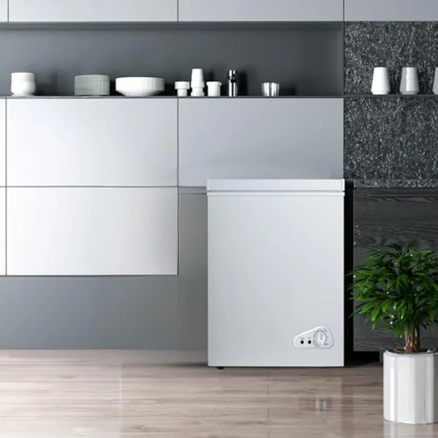 مدمج وفعال 5.0 مكعب. فريزر عميق صغير قدم مع درجة حرارة قابلة للتعديل للاستخدام المنزلي أو المكتب وأداء تبريد سريع