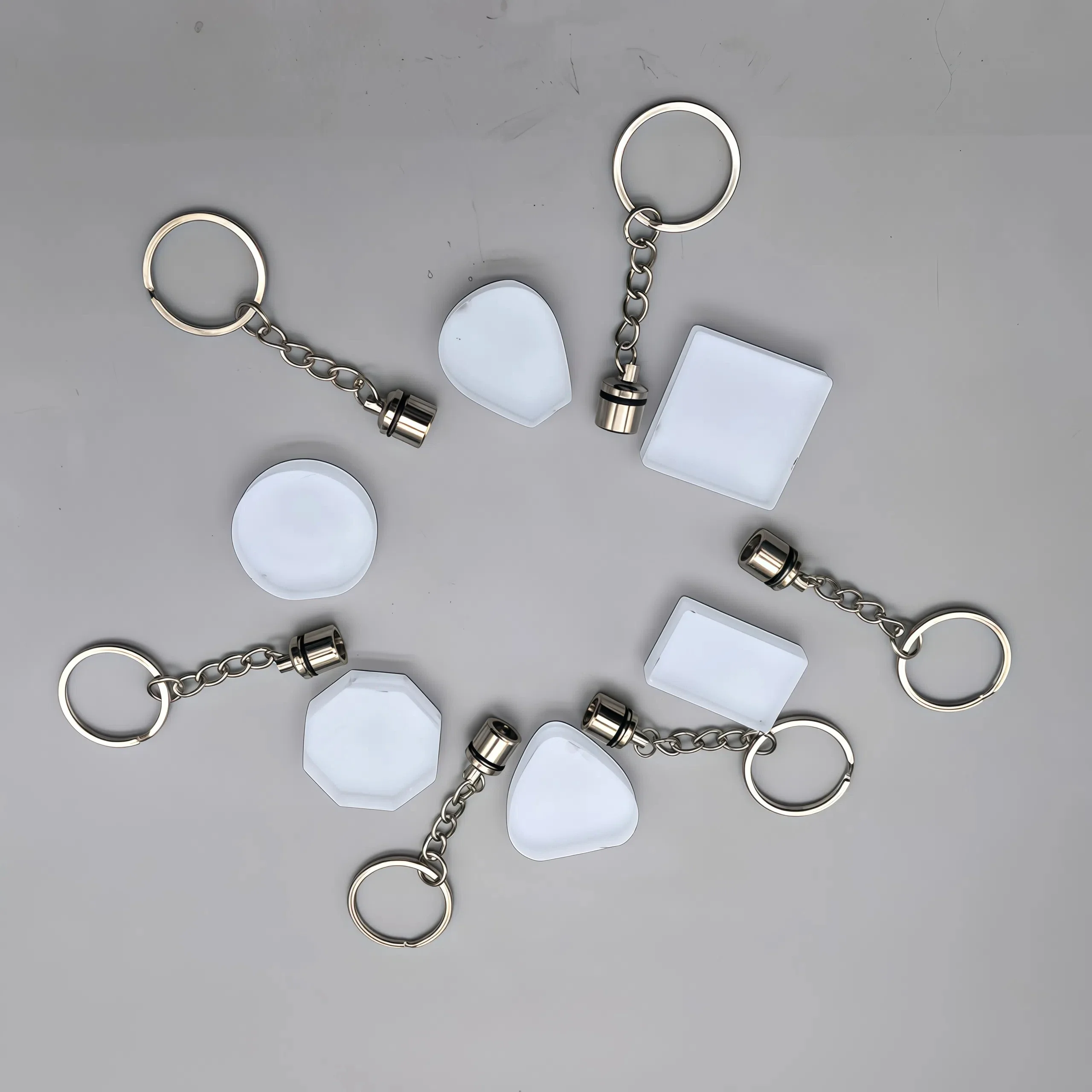 30pcs Colorful LED Acrylic Keychains with Key Rings Sublimation Blanks for Christmas Bag Key Decor DIY Gift