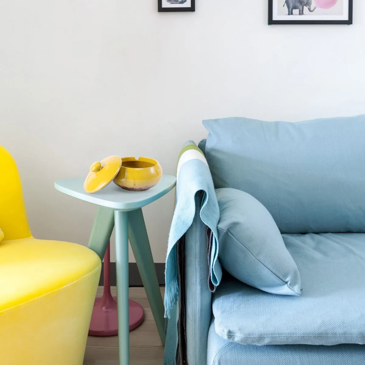 

Ash Tray Cigar Ashtray Creative Vintage Ceramics Cigarette Smoking Household Ornament