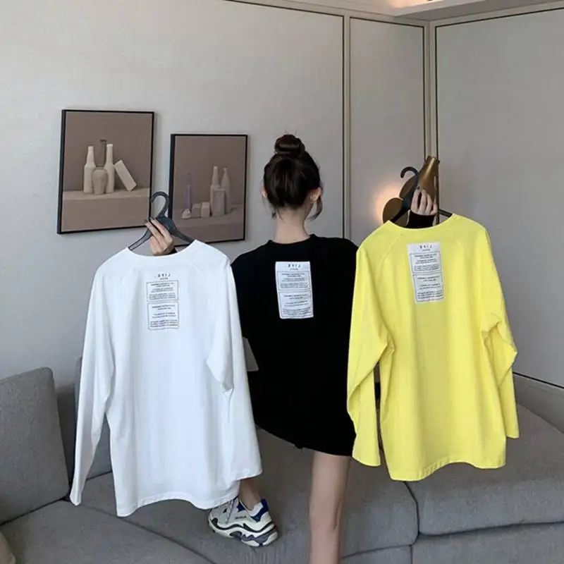 

Early autumn new Hong Kong style candy color medium long base shirt loose cotton long sleeved T-shirt for women