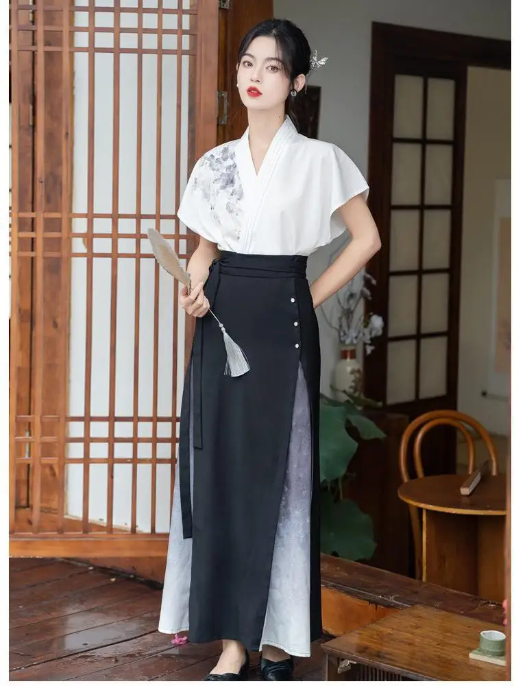 Chinese Style Ink Painting Hanfu Dress Suit Cross Collar Blouse Black Pearl Horse Face Skirt Original And Improved Modern Hanfu