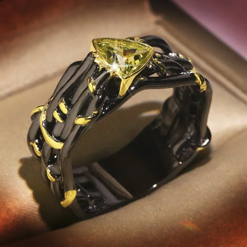 Wholesale European and American Style Elegant Creative Branch Triangle Olive Green Inlaid Crystal Female Ring for Women Jewelry