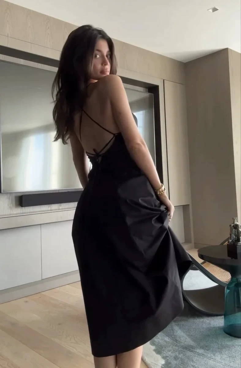 KHY 016: The Perfect Halter Long Dress for Beach Vacations and Evening Events? KHY 016: The Perfect Halter Long Dress for Beach Vacations and Evening Events?
