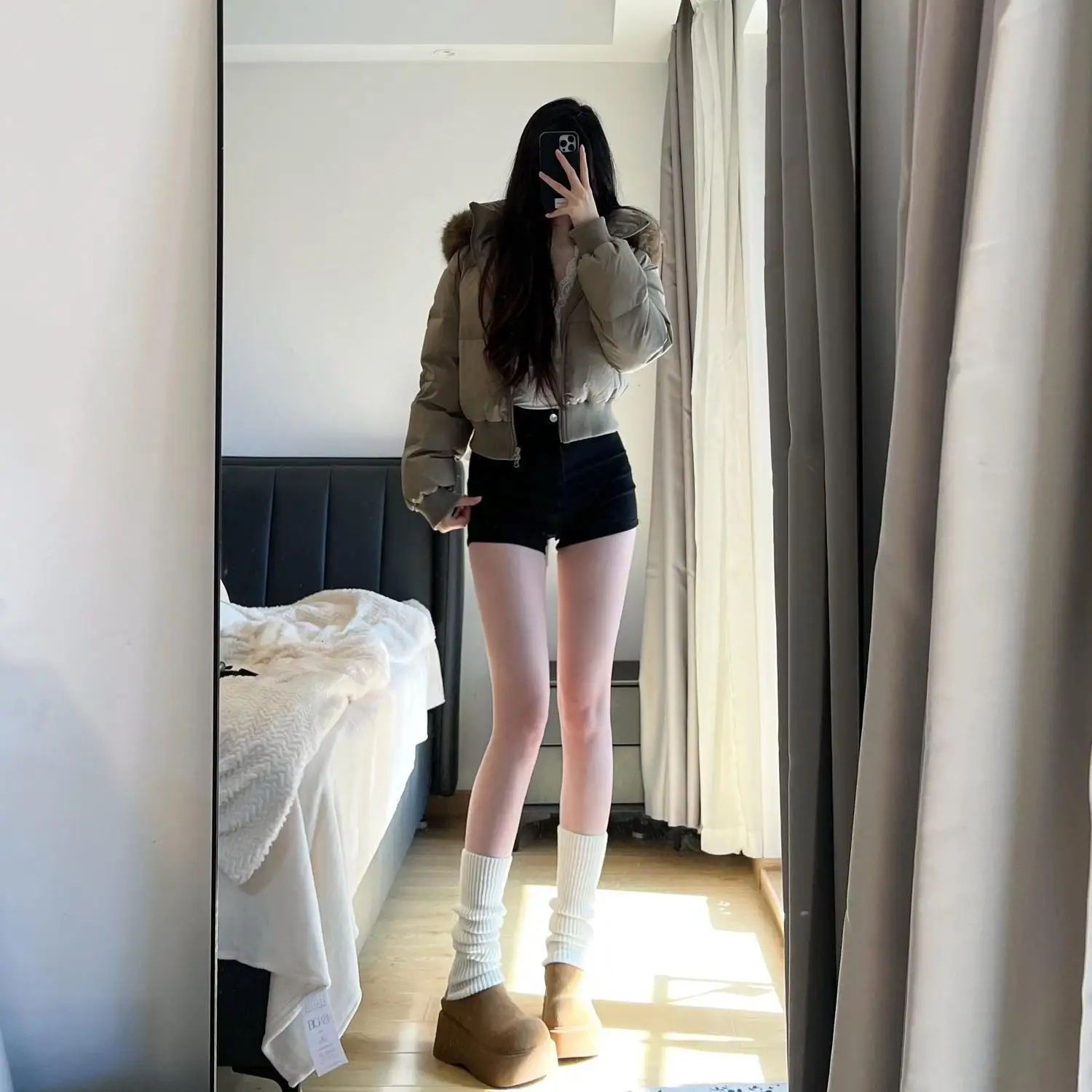 กางเกงยีนส์เอวสูงทรงสลิมสำหรับผู้หญิง รุ่นใหม่สำหรับฤดูร้อน ทรงเข้ารูป สไตล์เรโทร เหมาะสำหรับใส่ไปทำงานหรือใส่ลำลอง