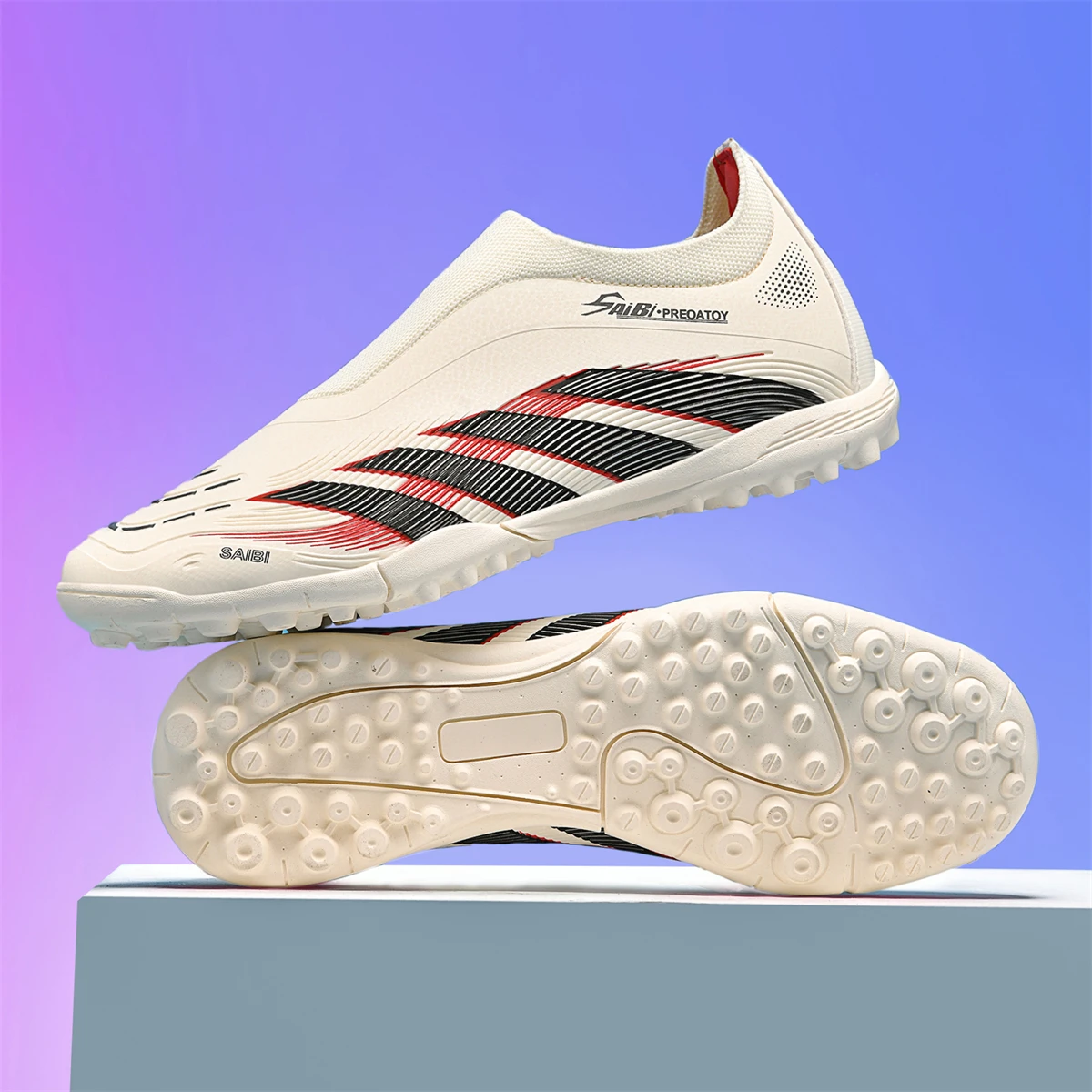 高品質のTFスポーツフットボールシューズ、快適、通気性、滑り止め、個性的でファッショナブル