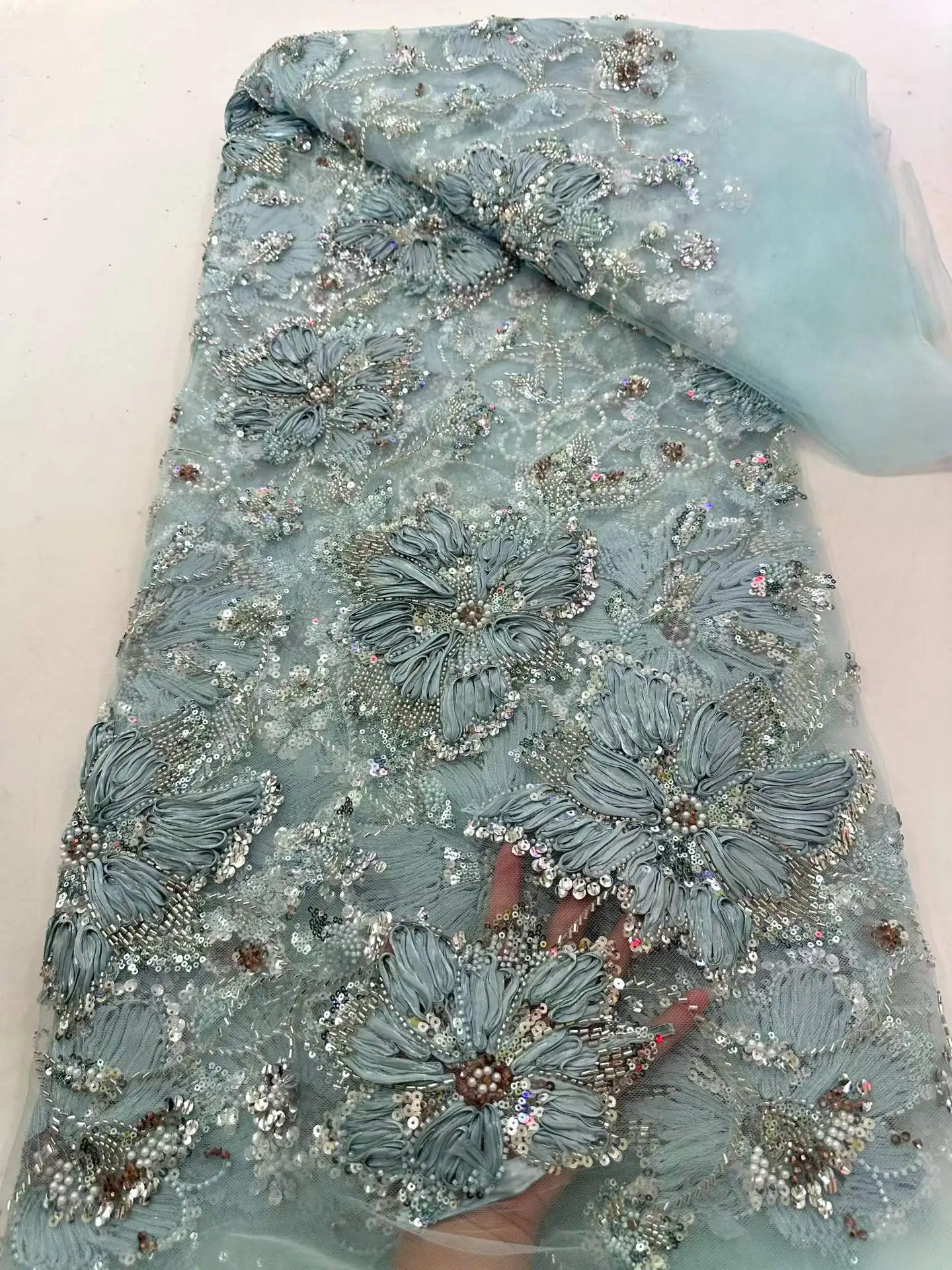 

Luxury African Beaded Lace Fabric 5 Yards High-Quality Lace French Nigerian Sequined Lace Fabric For Wedding Party Dress Sewing