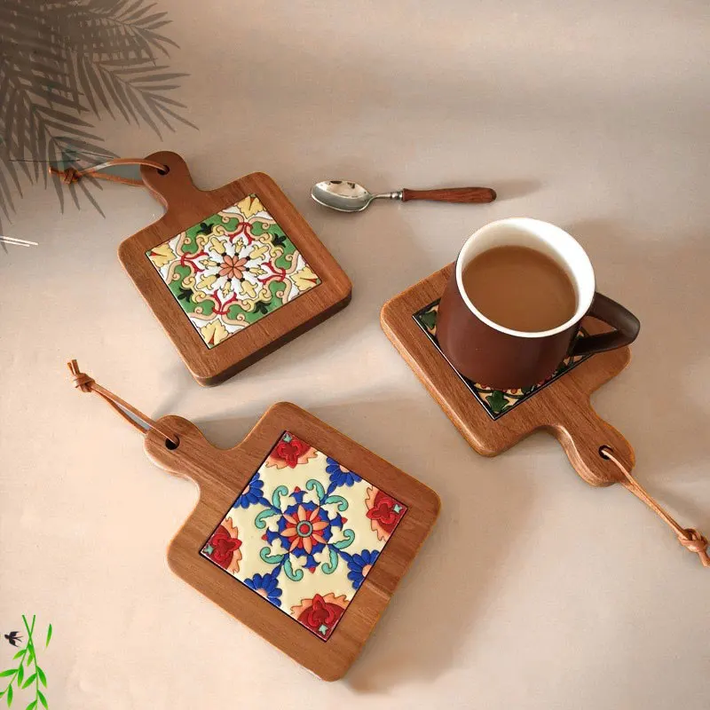 

1 PCS Vintage Wooden Thickened Coasters Heat-insulating and Anti-scald Protection Table Cup Pad Flower Kitchen Dishes