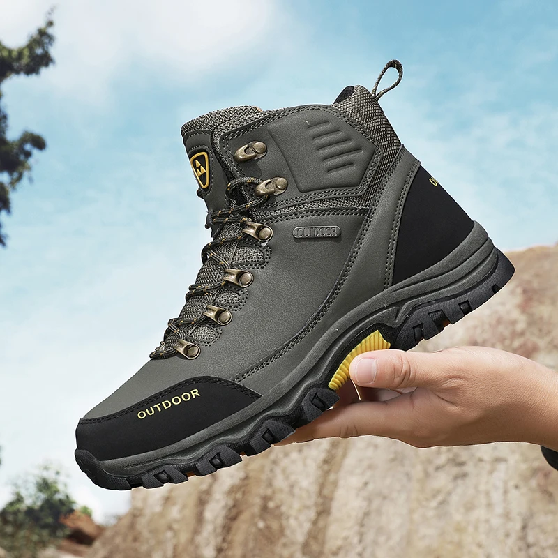 

Hiking Shoes Men Outdoor Mountain Climbing Sneaker Mens Top Quality Fashion Casual Snow Boots