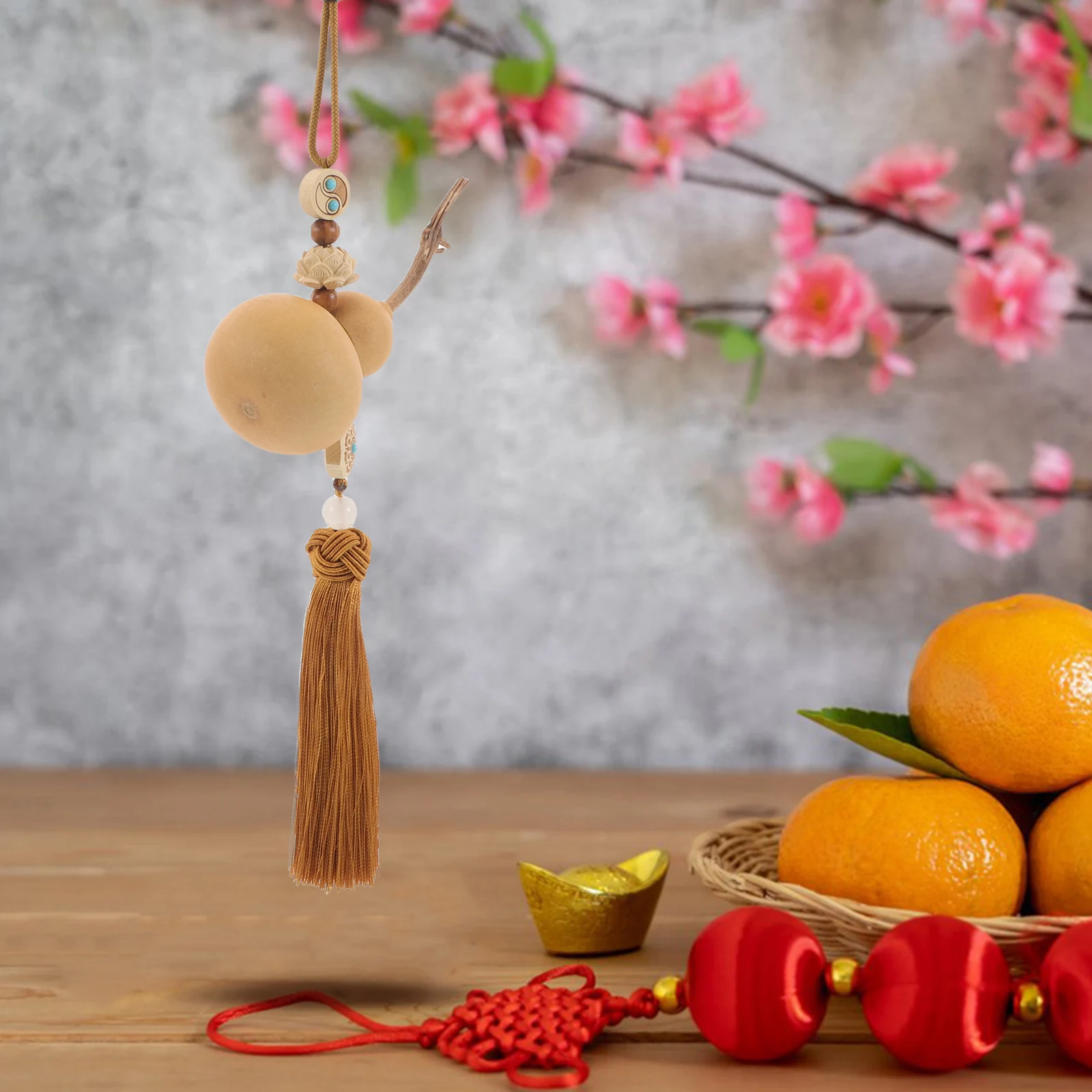 

Natural Dried Gourd Lotus Car Hanging Charm Chinese Style Rearview Mirror Ornament Lucky Car Interior Decoration Pendant