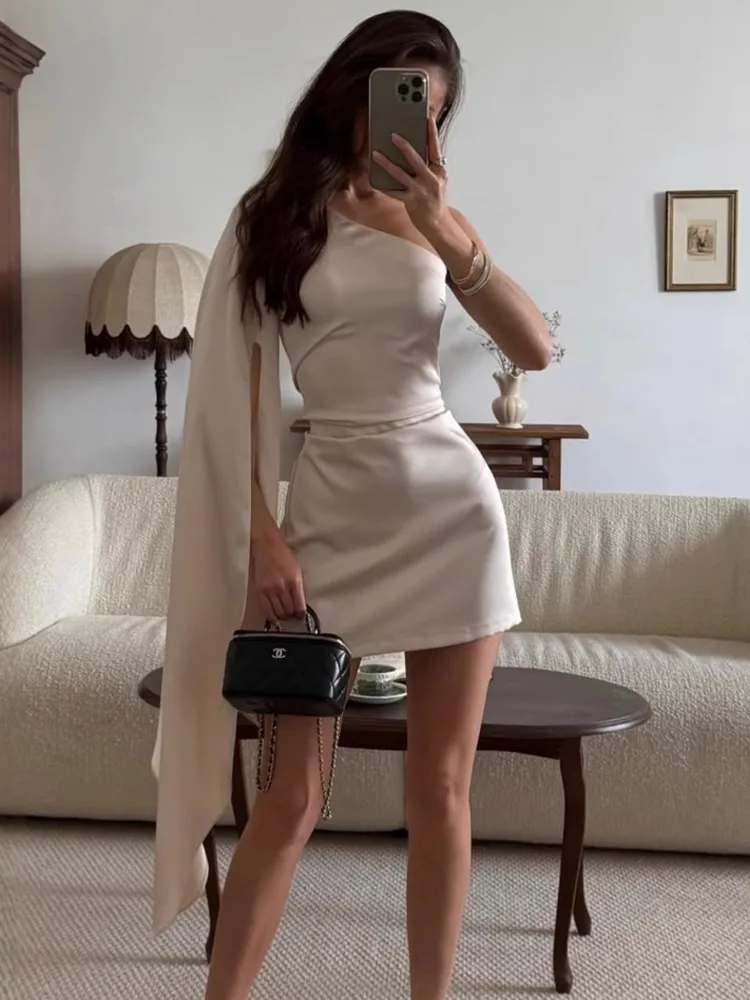 Articat Elegancka Asymetryczna Sukienka Mini z Odkrytymi Ramionami i Wstążką, Nowa Kolekcja Lato 2025, Damska Seksowna Sukienka Bodycon z Rękawami z Wstążki na Imprezę i do Klubu