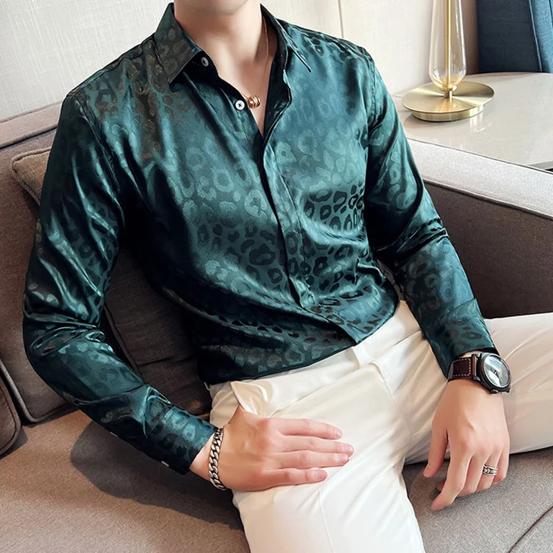 High-end Leopard Silky Shirts Men Fashion Business Hidden Buttons Long Sleeve Male Shirt Night Club/party Slim Fit Chemise Homme