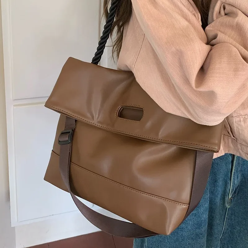 Brown Soft Leather Large Capacity Tote Bag for Women's New Commuting Simplicity Big Bag Student Class One Shoulder Crossbody Bag