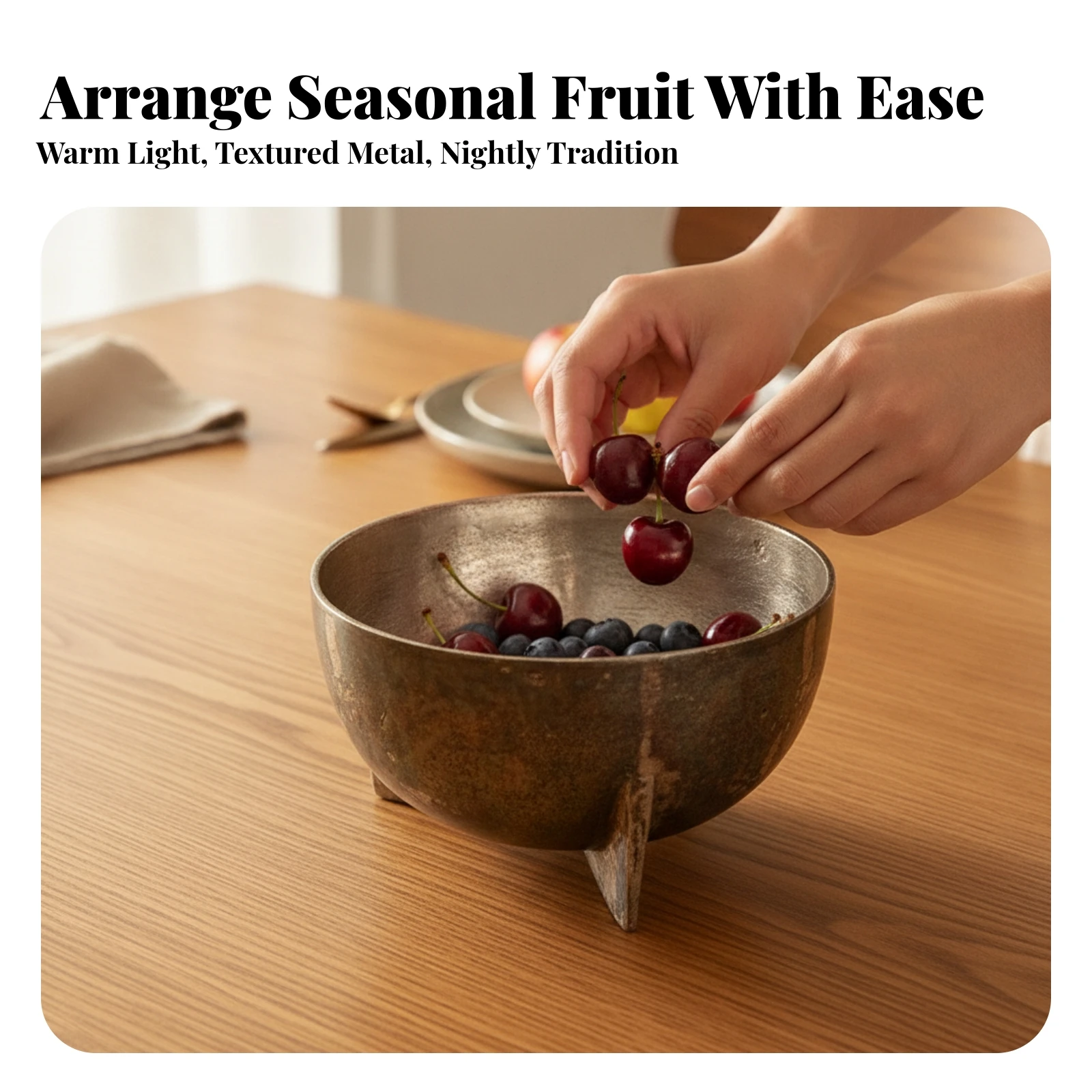 Metal Bowl with Feet Hammered Aluminum Bowl Versatile Elegant for Tabletop, Entryway