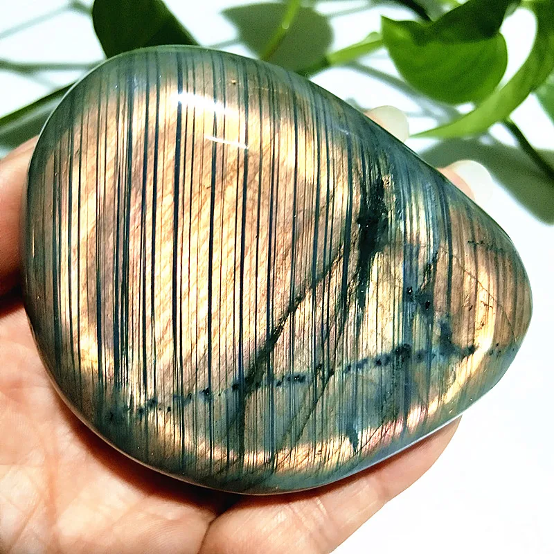 Natural Labradorite Light Crystal Palm Stone feng Shui Room Decor Witchcraft Meditation Healing Spiritual Reiki Energy Healing