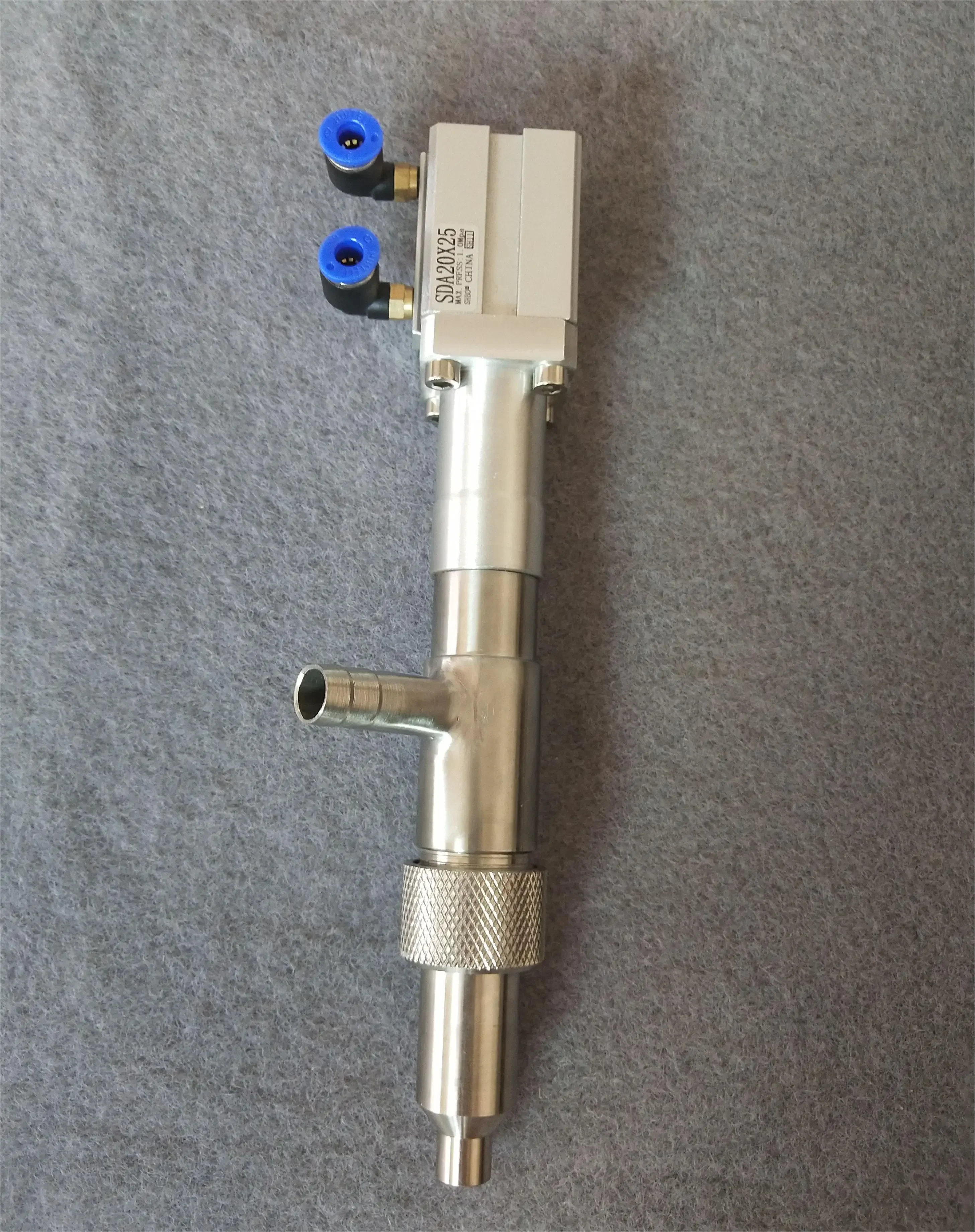 الفولاذ المقاوم للصدأ المكبس الحليب لصق الزبادي الشحوم السائل زجاجة ملء فوهة مع قطع غيار الصمام اليدوي لآلة التعبئة