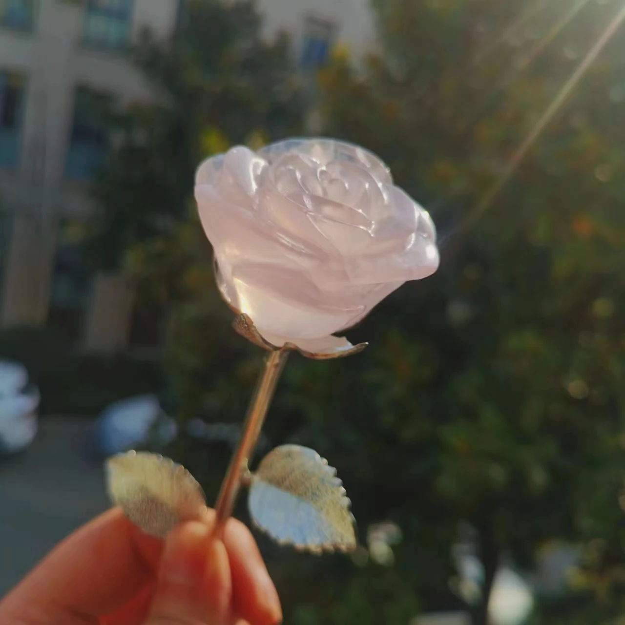 

1Pc Customized Hand Made Natural Crystal Rose Quartz Flower Carving For Gift High Quality Hot Selling Stone For Decoration