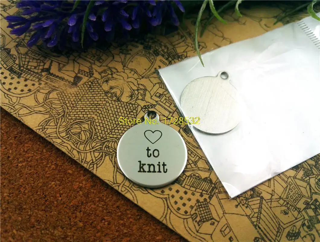 

10pcs/lot-stainless steel Charms " heart love to knit" DIY Charms Pendants for necklace/bracelet/keychain DIY jewelry