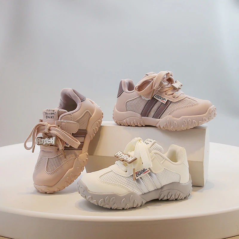 

Детская тренировочная обувь для детей 3-18 лет, бежевые дышащие одинарные туфли для мальчиков и девочек, мягкие нескользящие детские кроссовки на четыре сезона