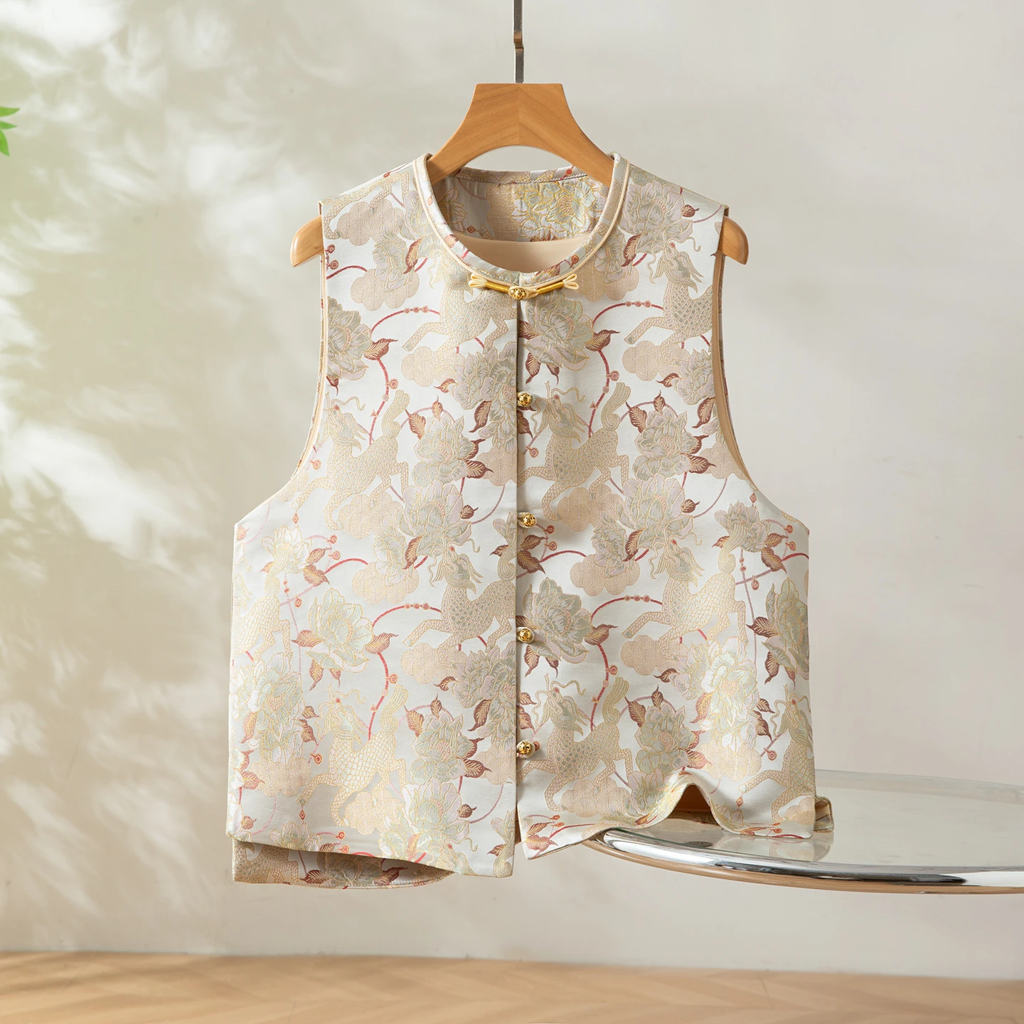 

Silk Song Jin round Ne Women's Vest Traditional Chinese Sle Outerwear Floral Pattern Single Button Closure Faionable