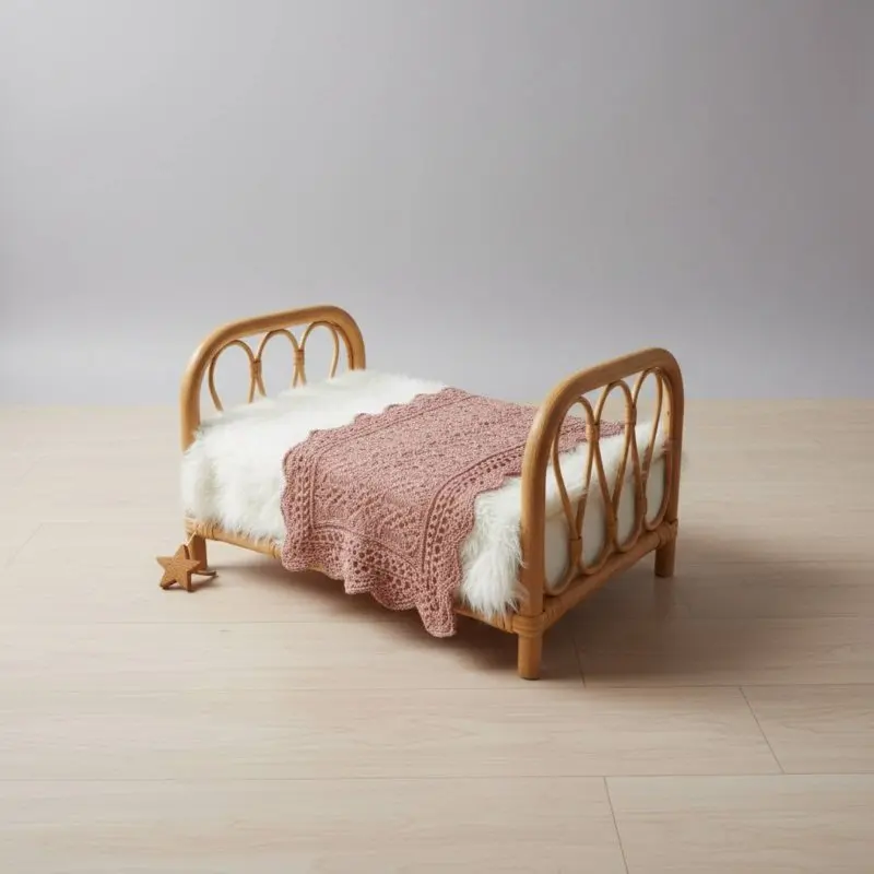 Rattan Newborn Bed Handwoven Rattan Posing Basket Woven Newborn Basket Vintage Design Infant Photoshoot Bed Sturdy Construction
