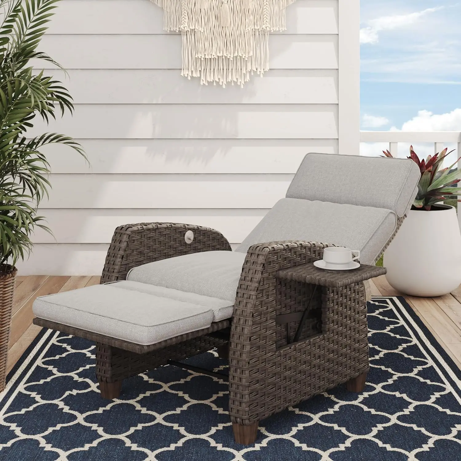 Indoor & Outdoor Recliner Chair PE Wicker Patio Recliner with Flip Table Reclining Lounge Chair