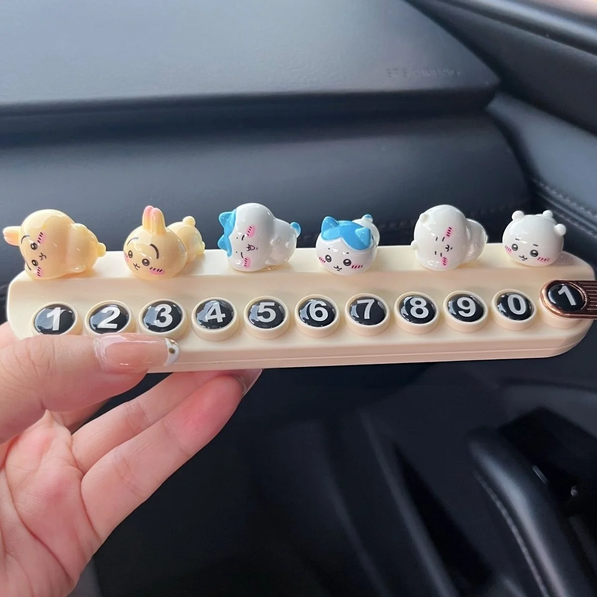 Chiikawa Cute Car Temporary Parking Number Plate, Car Ornament Moving Car Phone Number Display Hachiware Usagi