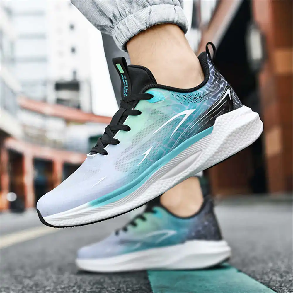 

Серые дизайнерские женские повседневные кроссовки с круглым носком для женщин Обувь для женщин Спортивные модели Баскет импортный 2025 г Raning