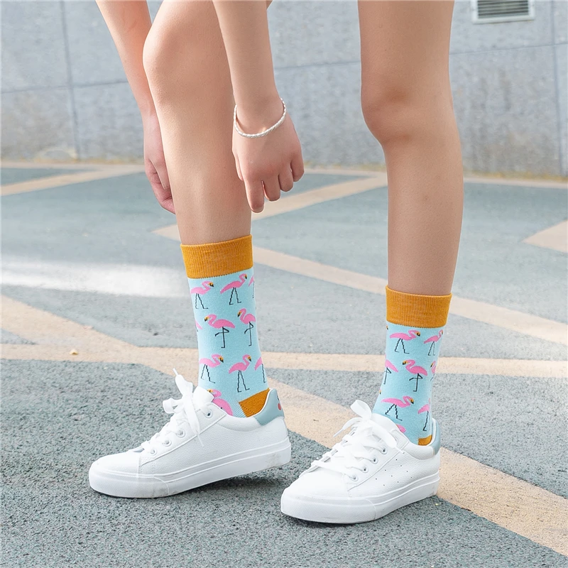 Women\'s Japanese Colorful Cartoon Mid Tube Socks Unisex Cute Funny Happy Heart Avocado Flamingo Red Lip Sokken Gift