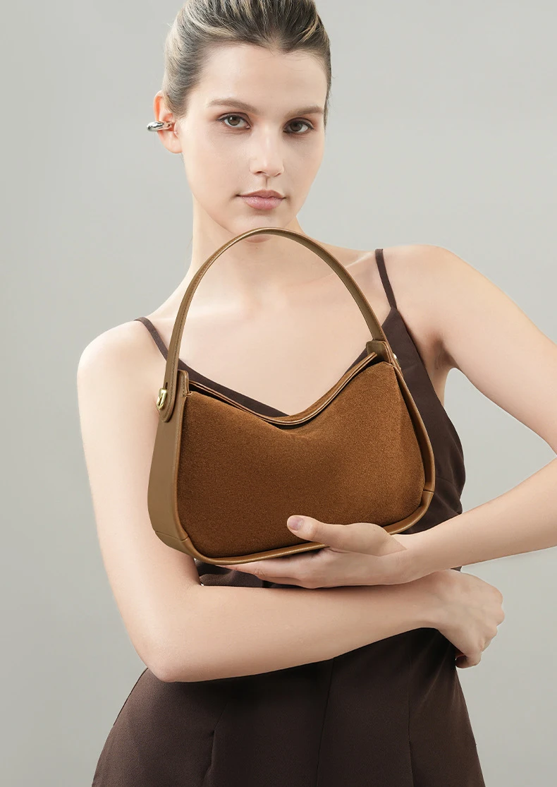 Thumbnail 4 - #33 New Pillow Bags Arrivals