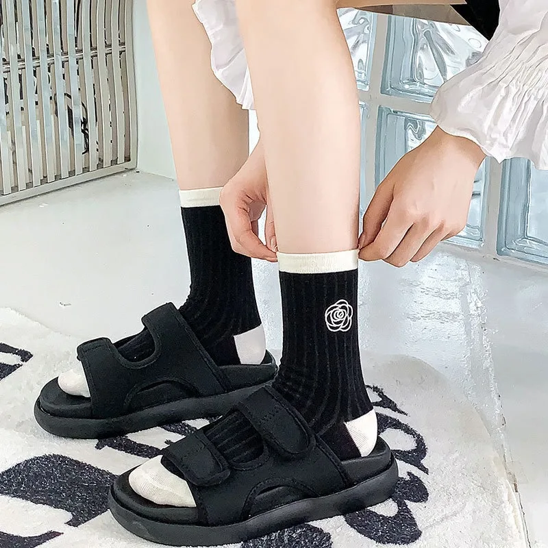 Japanese Embroidered Flowers Trendy Black Mid-tube Socks Korean Niche Retro All-match Sports Cotton Socks image 6