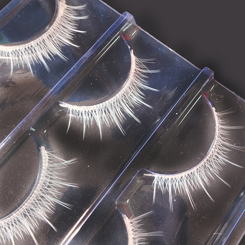3 pary bajkowy styl białe rzęsy naturalnie wyglądające krótkie białe rzęsy przedłużanie Cosplay komiks Halloween pokaż kolor rzęs