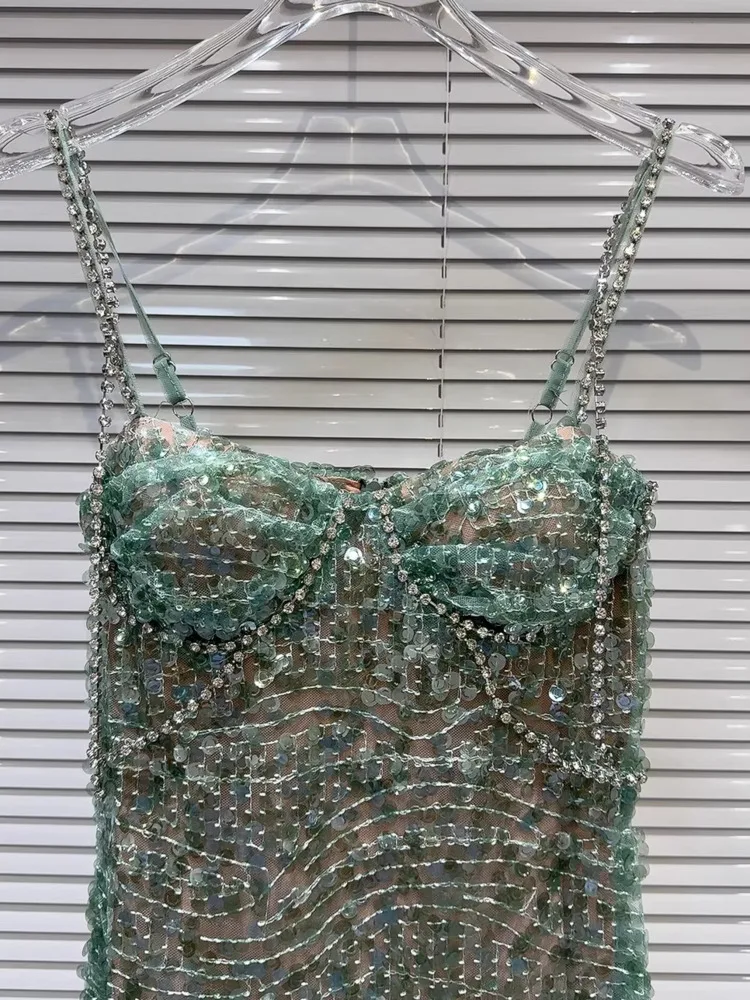 DFDG المرأة الصيف الأخضر مطرز فستان كامي بلا أكمام Bodycon فستان أنيق حفلة كلوبوير 2025 العصرية المؤنث فساتين راقية