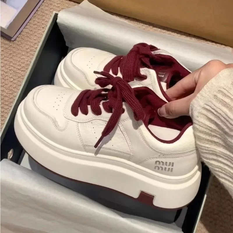 White Shoes  Spring and Autumn New Edition Bread Shoes Sports Luxury Casual Shoes Height Raising Single Shoes Lace Up Board
