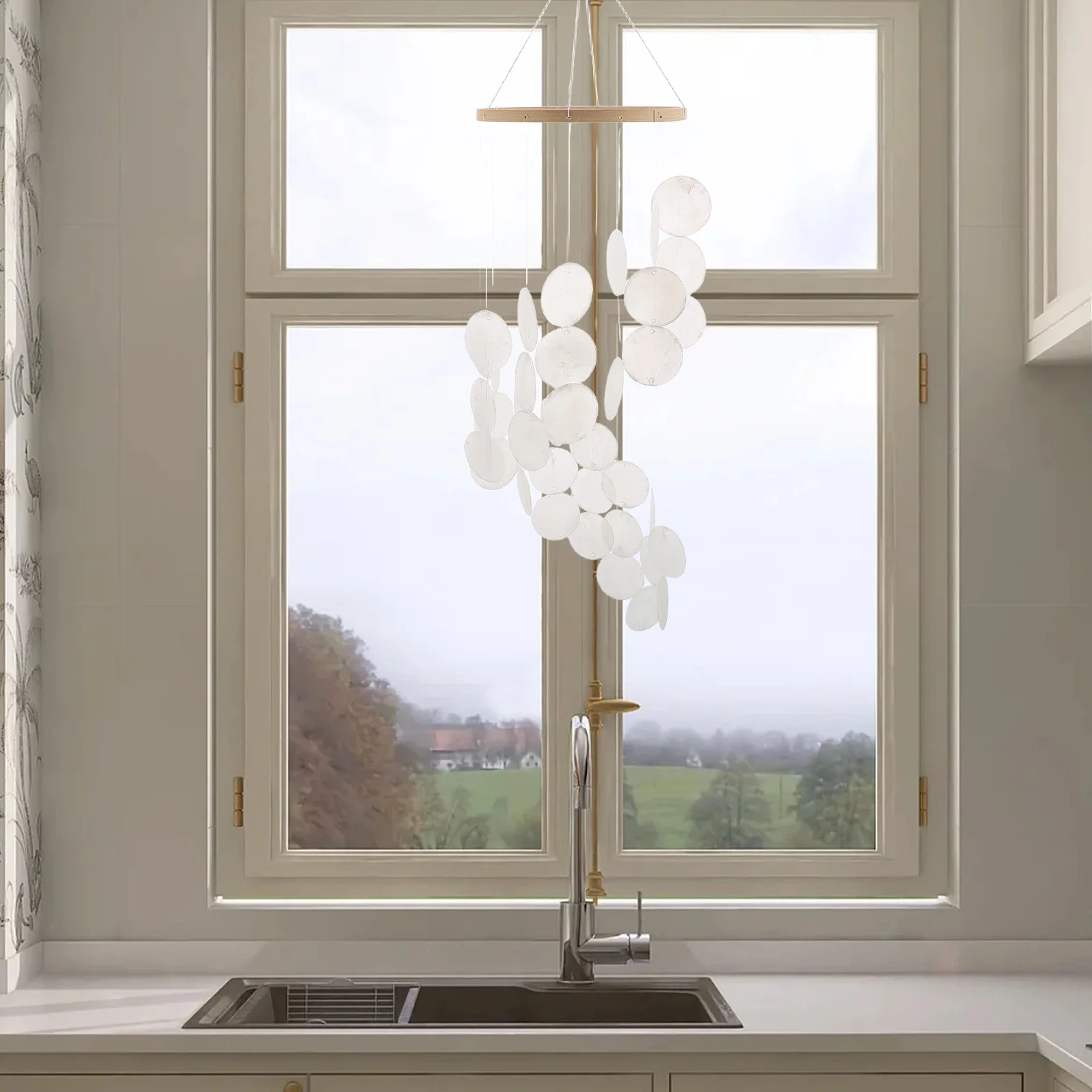 

Creative Natural Shell Wind Chimes Hanging Decoration for Balcony Patio Living Room Indoor Outdoor Relaxing Sound