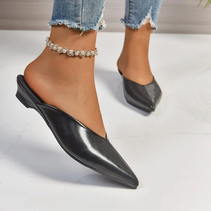 

2025 Autumn Women Flat Shoes Fashion Round Toe Slip On Mules Shoes Soft Flat Heel Outdoor Casual Dress Sandal Shoes Plus Size 44