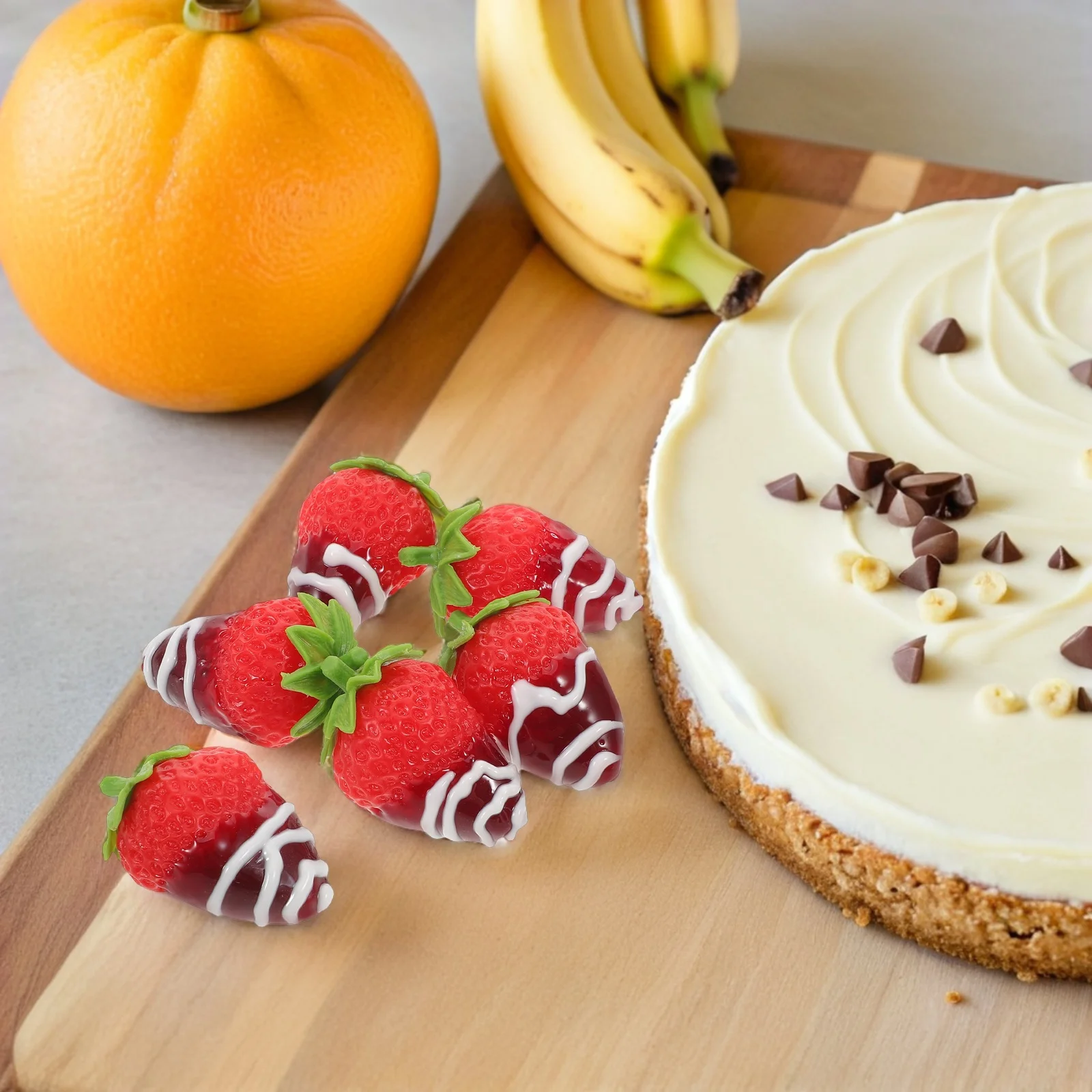 ผลไม้ประดิษฐ์เหมือนจริง 6 ชิ้น สำหรับตกแต่ง งานเลี้ยง ขนมหวาน