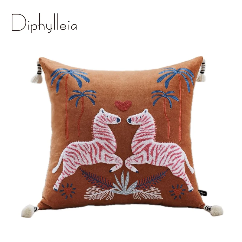 Diphylleia Mirrored Zebra Embroidered Throw Pillow Cover With Tassels Luxurious Safari Chic Cushion Case For Sofas Seats Bedroom