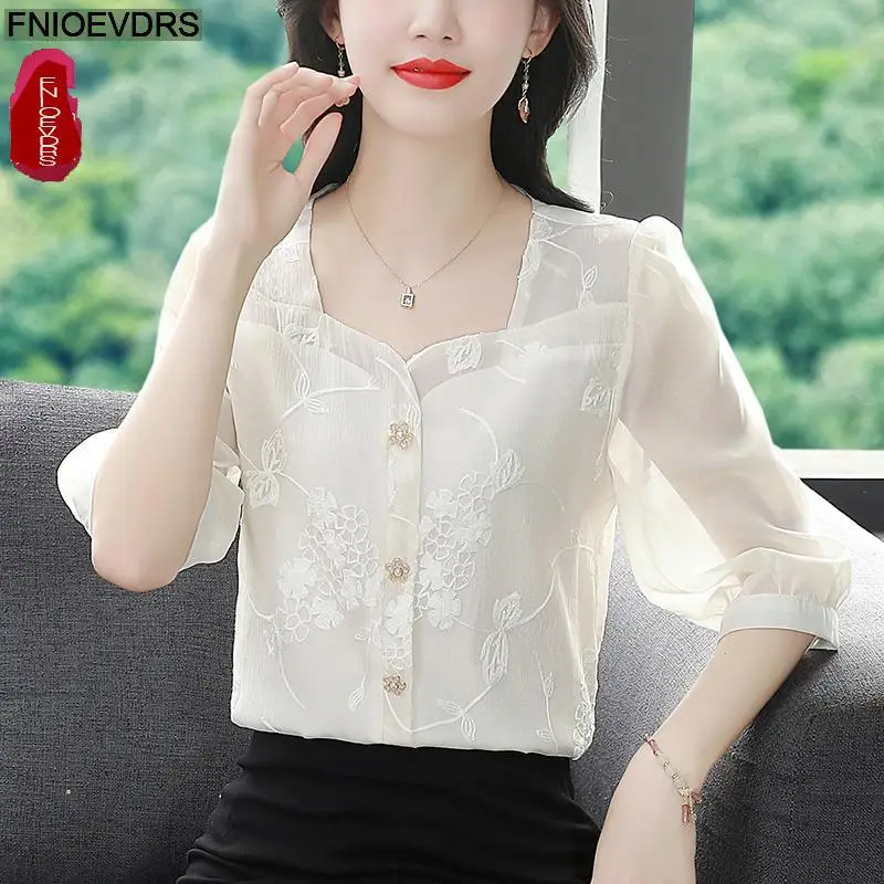 M-4XL 2024 Fashion Square Neck Button top donna Office Lady Pink Elegant Retro Vintage Lace Shirts camicette