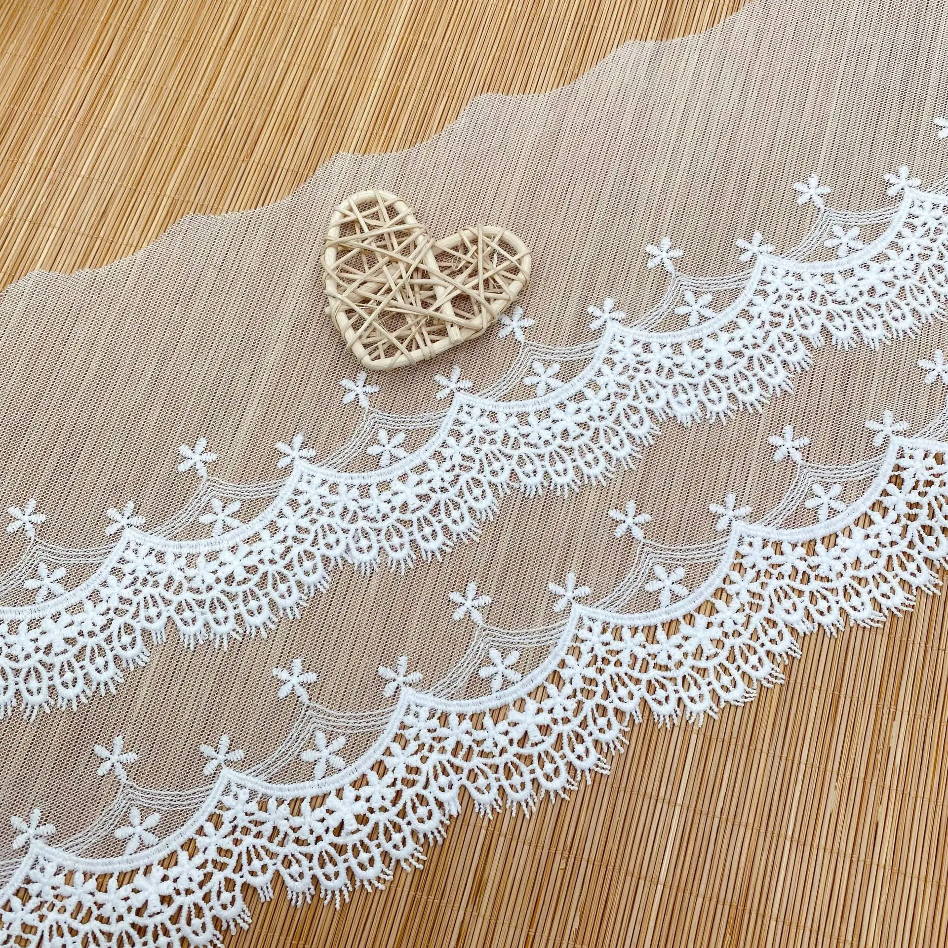 14 Yards 19 cm breit Elfenbein bestickt Spitzenbesatz Netz Stickerei Spitzenstoff Mesh DIY Spitze Nähen Stoff BH Basteln für Nadelarbeit