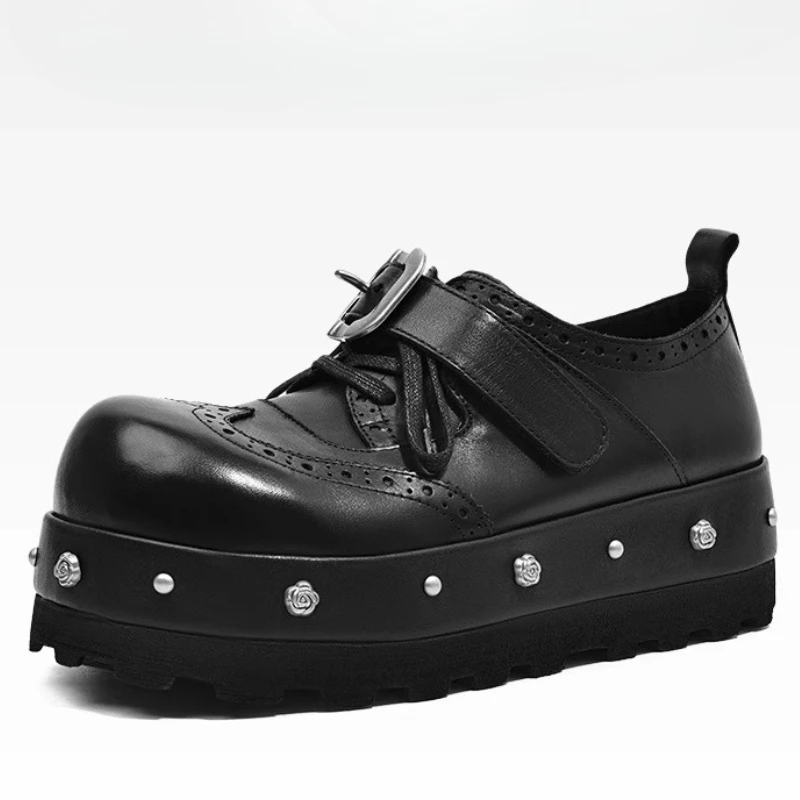 

Женские кожаные туфли в британском стиле, черные туфли из натуральной кожи с заклепками, туфли для бисквита, увеличивающие рост, туфли на толстой подошве